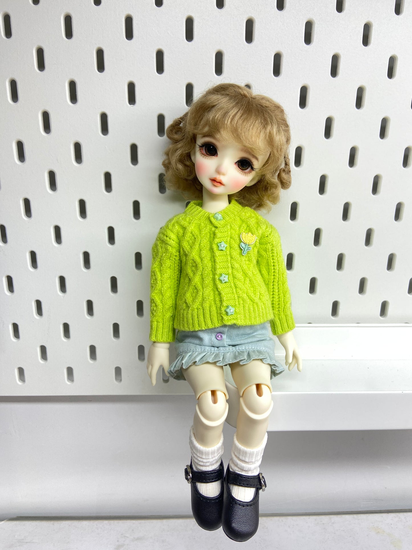 1/6 bjd doll Anna in normal skin with shown items