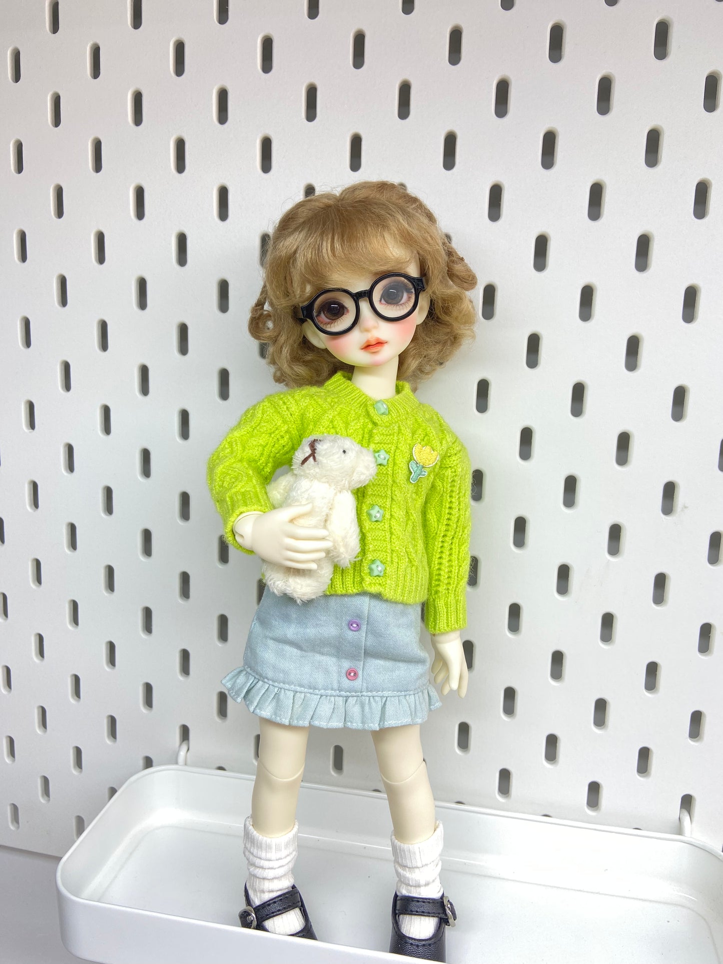 1/6 bjd doll Anna in normal skin with shown items