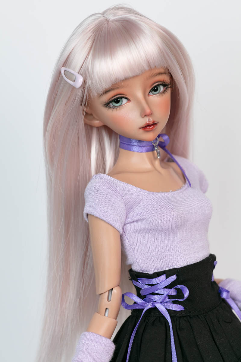 1/4 girl doll Elaine in light tan skin with fullset human version