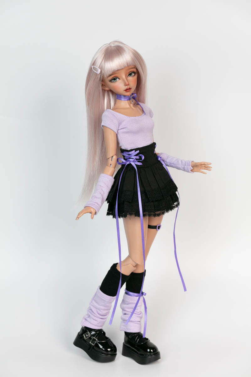 1/4 girl doll Elaine in light tan skin with fullset human version