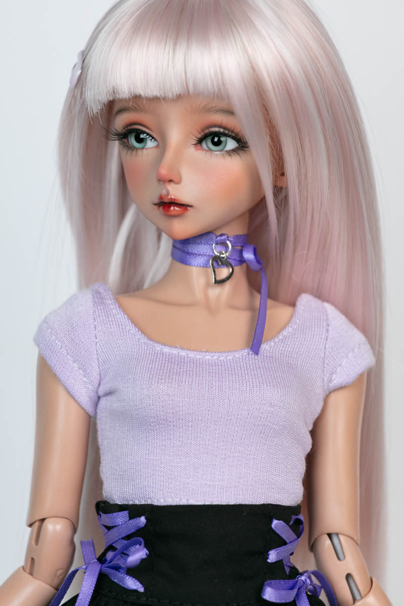 1/4 girl doll Elaine in light tan skin with fullset human version