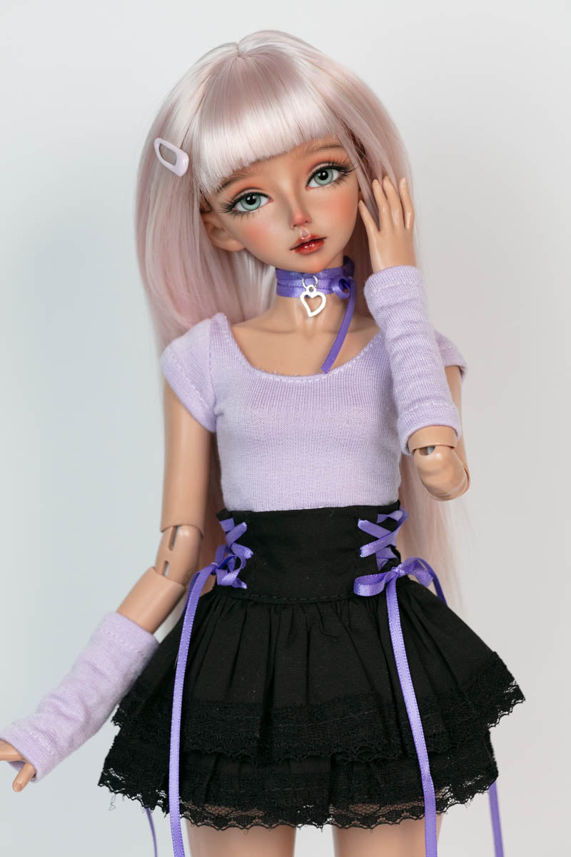 1/4 girl doll Elaine in light tan skin with fullset human version