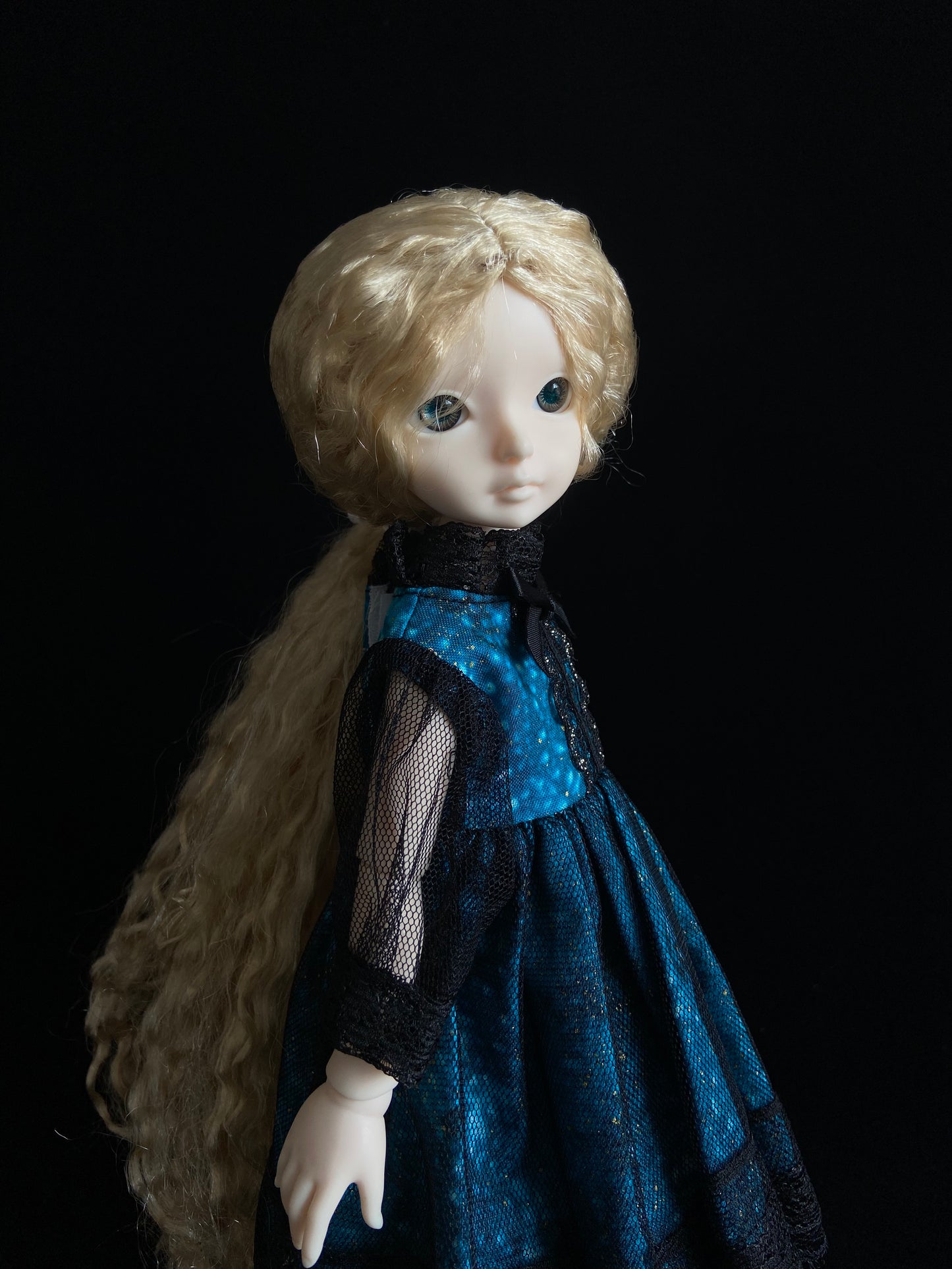 1/6 bjd doll Anna with shown items