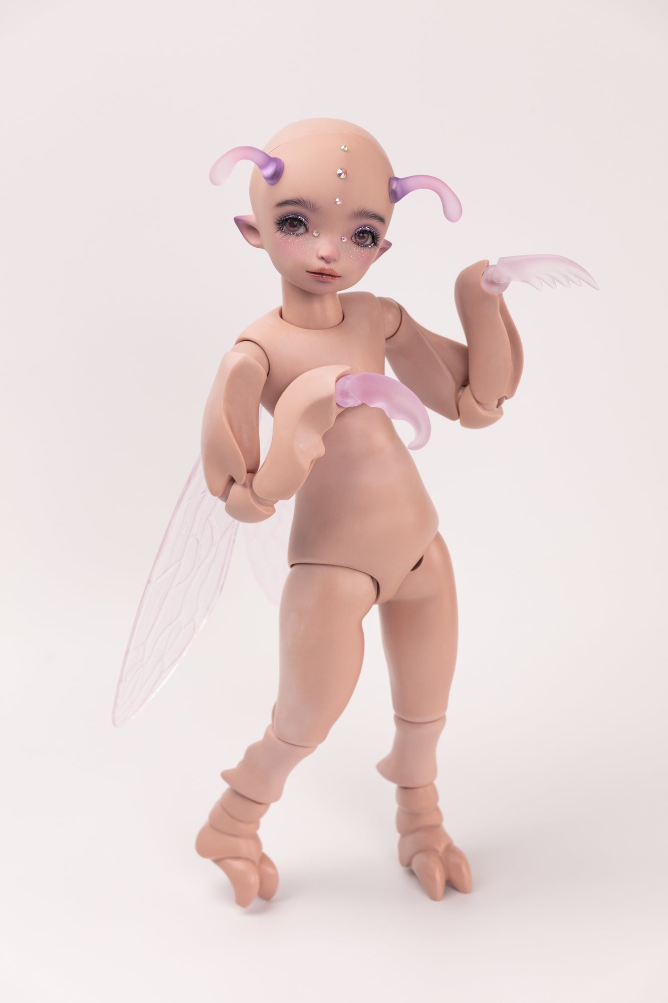 1/6 doll Jadite in purple skin with faceup