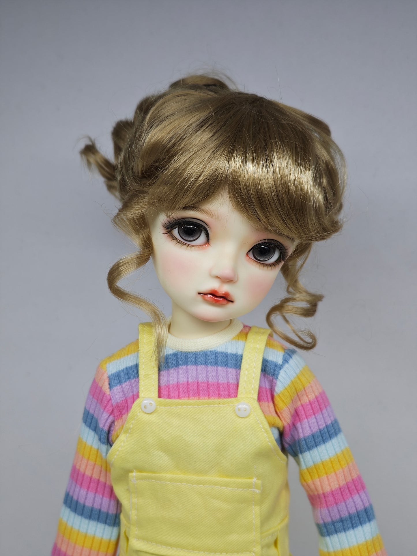 1/4 girl doll Alice super kid version with makeup, wig and dress