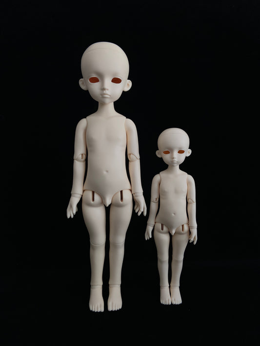 1/6 30cm boy doll and 1/4 40cm Tony in normal skin without makeup