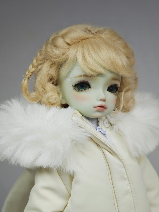 1/6 26cm girl doll Maggie moon grey skin with fullset