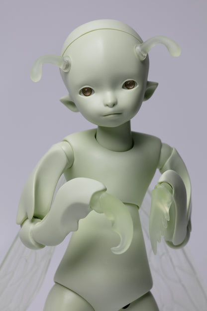 1/6 doll Jadite in pea-green skin instock